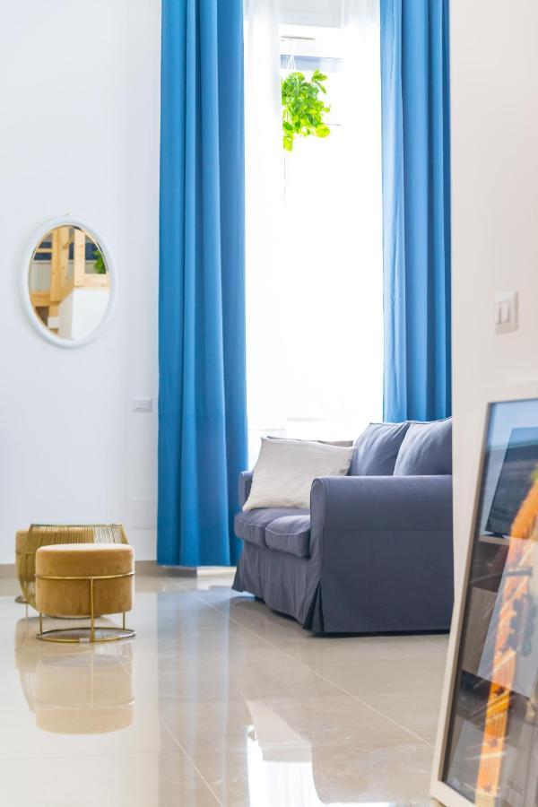 Naiva Apartment Наполи Екстериор снимка