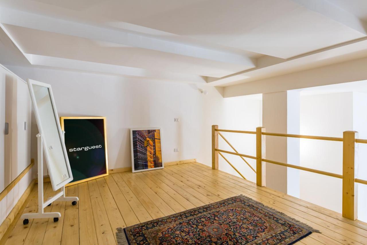 Naiva Apartment Наполи Екстериор снимка