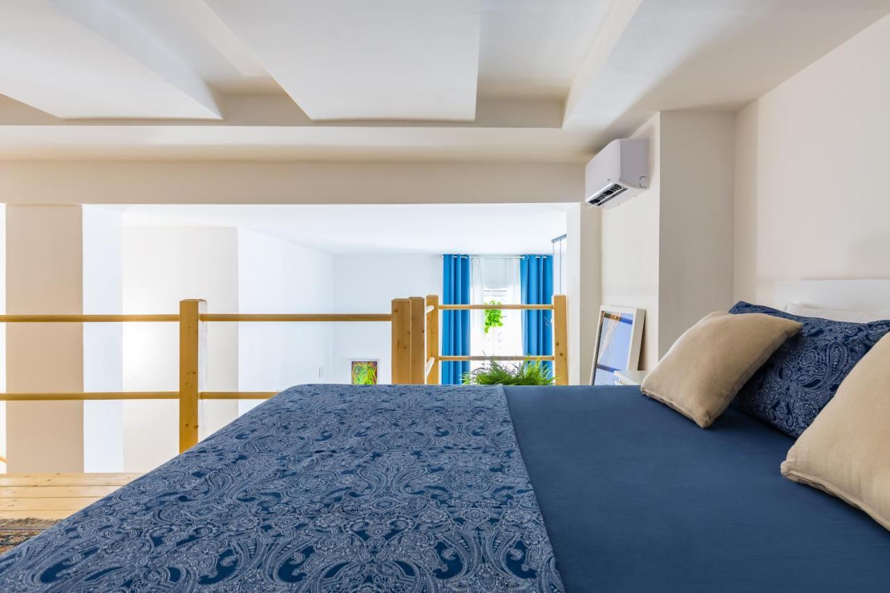 Naiva Apartment Наполи Екстериор снимка